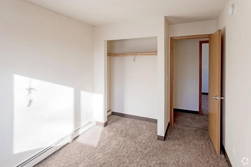 1420 6th Avenue S #104 Saint Cloud, MN 56301