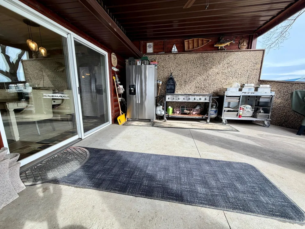 11 Lime Lake Drive Avoca, MN 56114