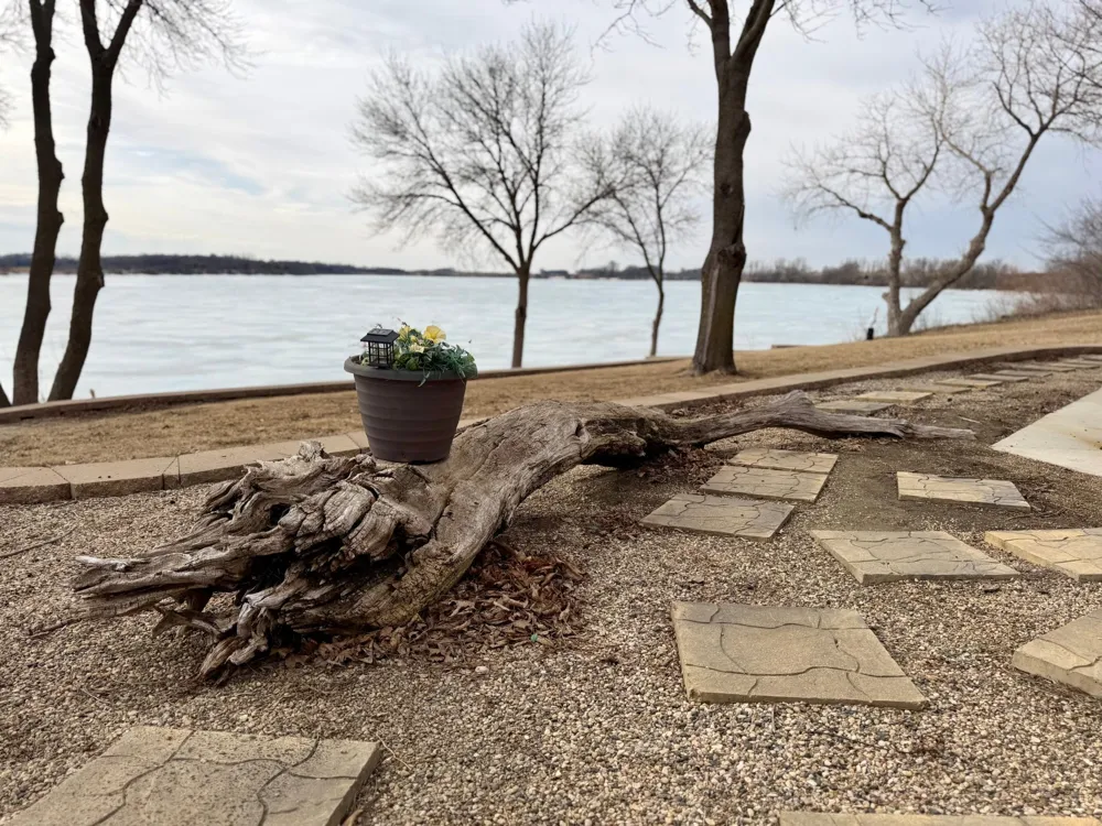 11 Lime Lake Drive Avoca, MN 56114