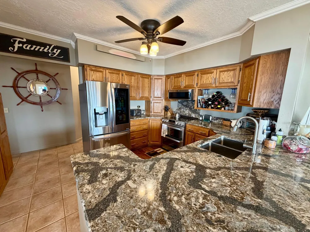 11 Lime Lake Drive Avoca, MN 56114