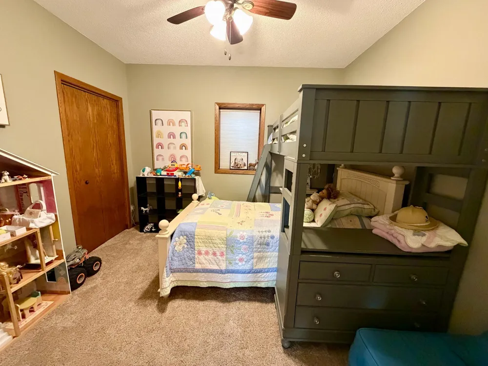 11 Lime Lake Drive Avoca, MN 56114