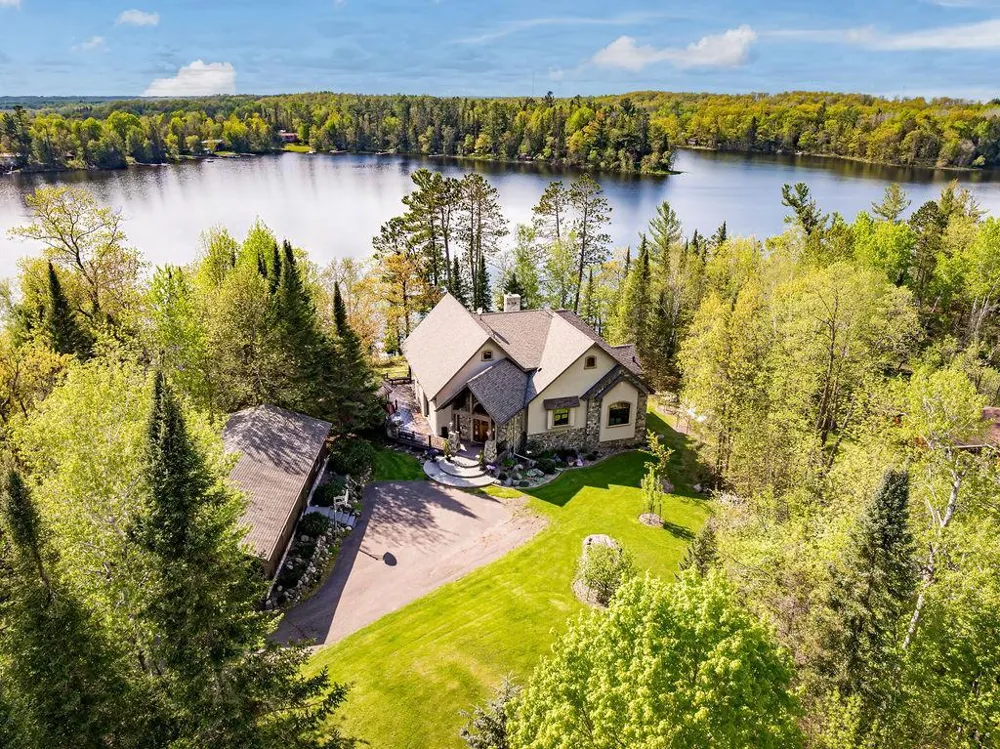 3993 Scenic View Road Moose Lake, MN 55767
