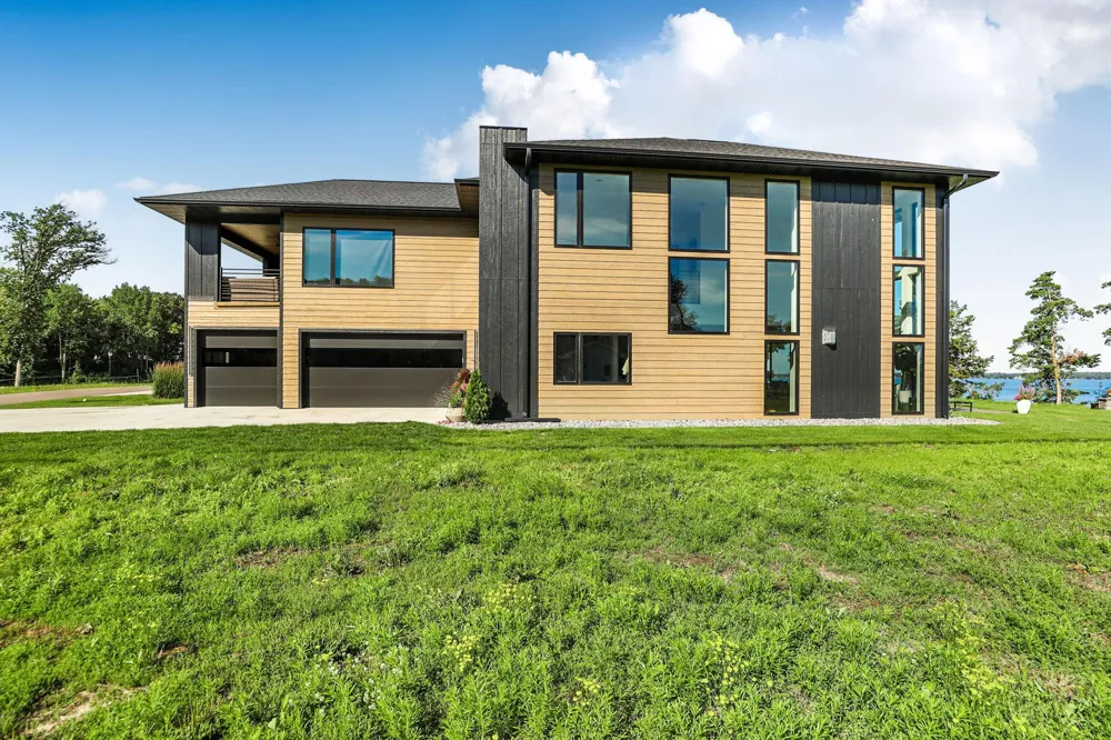 11616 Indian Beach Road Spicer, MN 56288