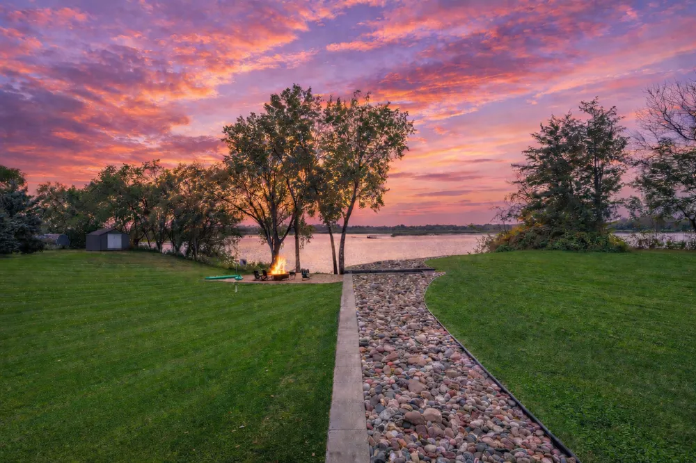 29430 Endress Way Cannon Falls, MN 55009