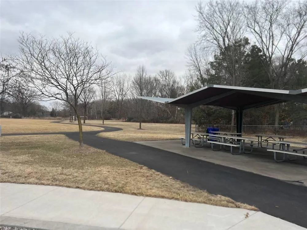 939 Lois Lane Circle Pines, MN 55014