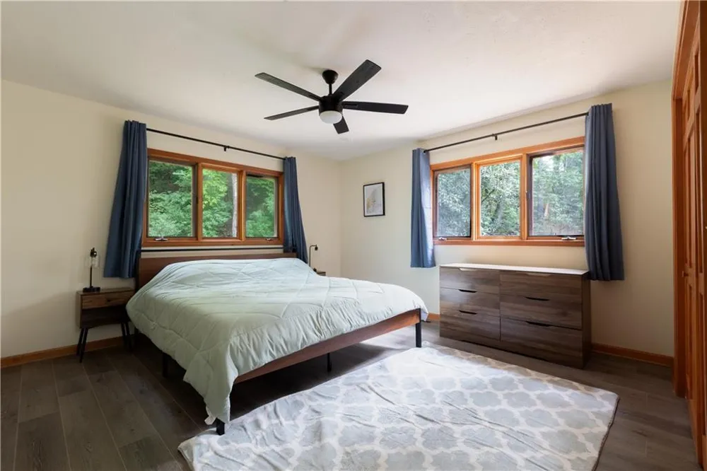 258 Ber Weg Helen, GA 30545