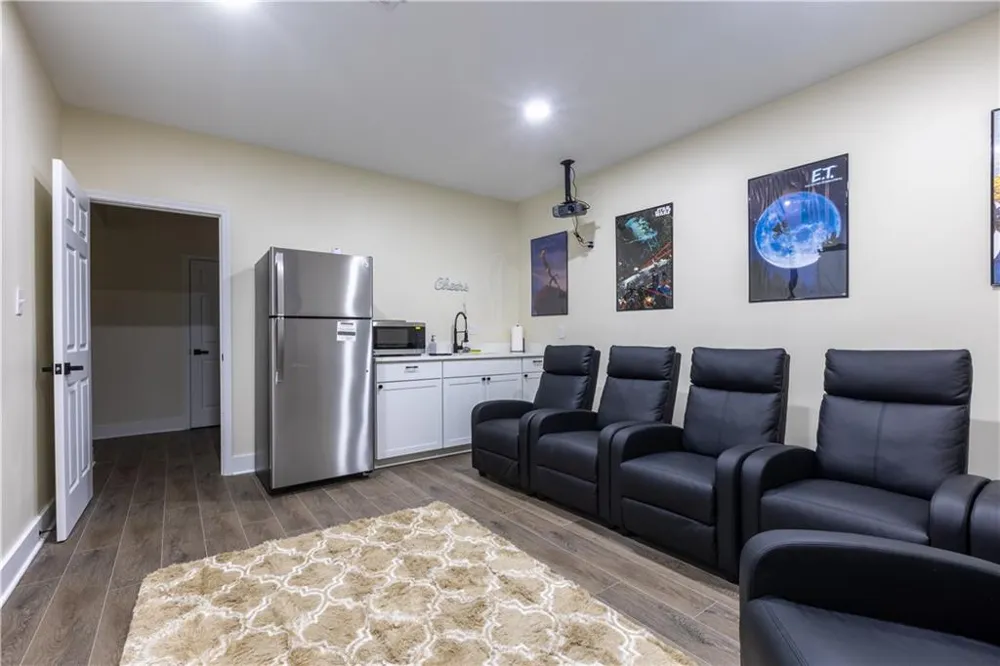 258 Ber Weg Helen, GA 30545