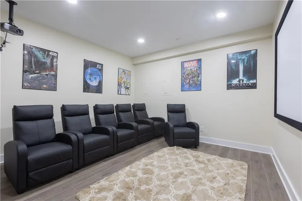 258 Ber Weg Helen, GA 30545