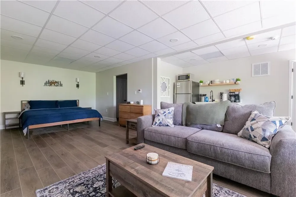 258 Ber Weg Helen, GA 30545