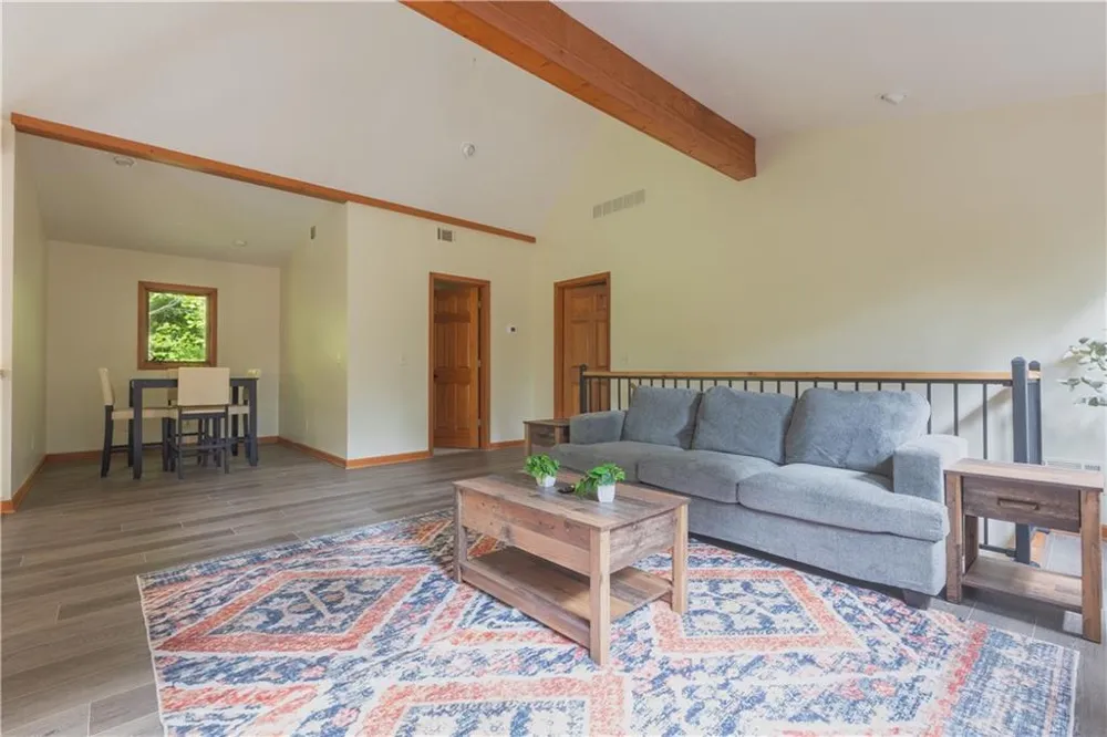 258 Ber Weg Helen, GA 30545