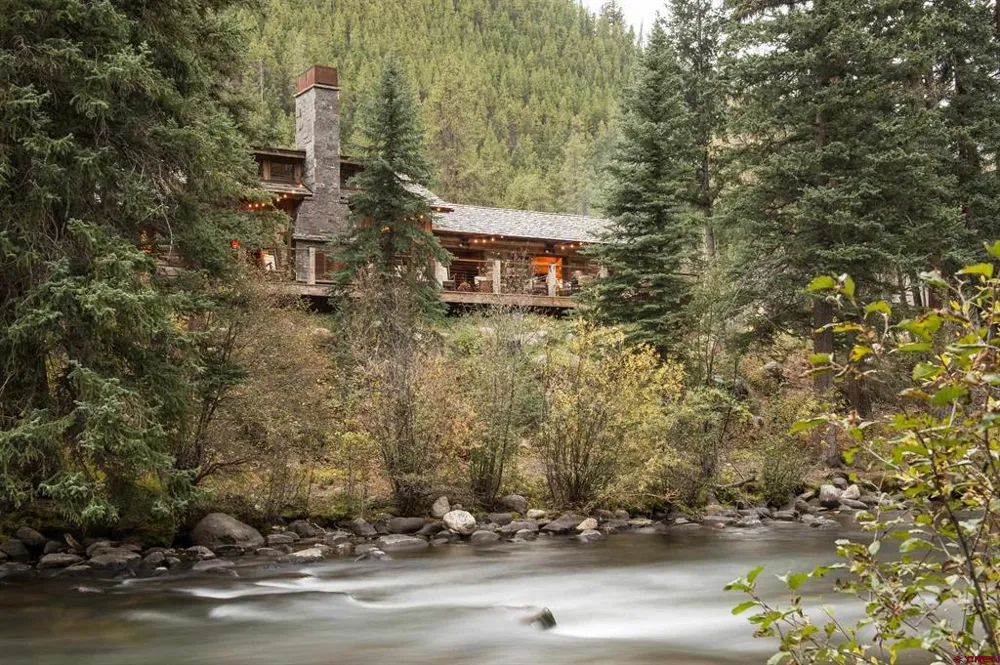 10931 County Road 742 Almont, CO 81230