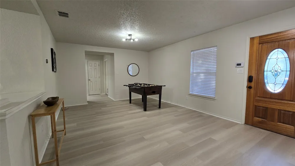 5256 Chessie Circle Haltom City, TX 76137