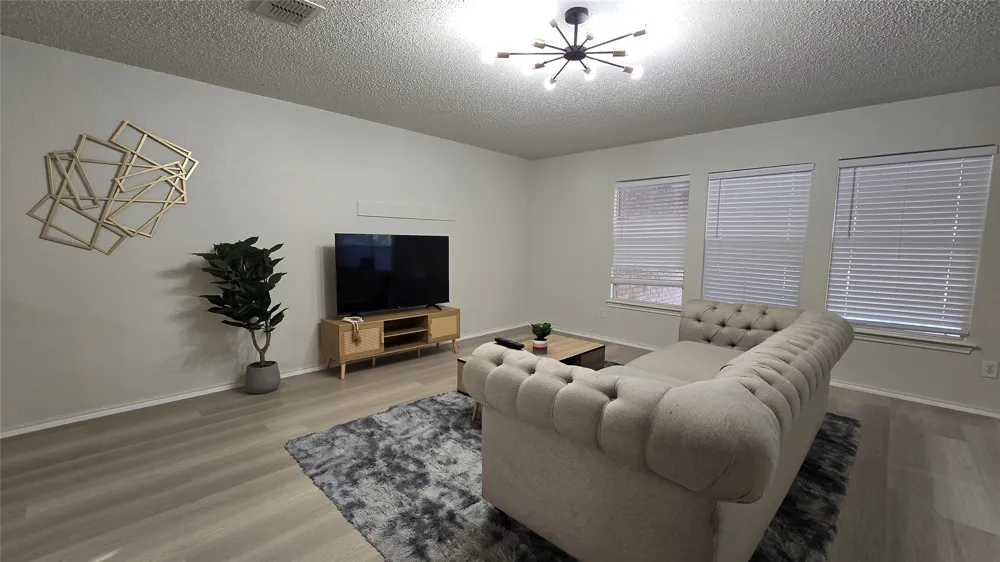 5256 Chessie Circle Haltom City, TX 76137