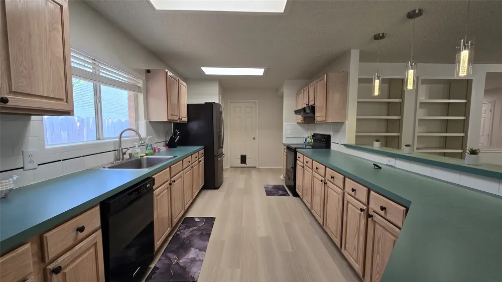 5256 Chessie Circle Haltom City, TX 76137