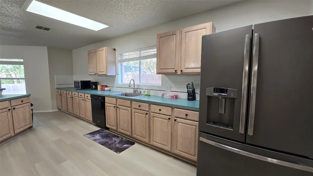 5256 Chessie Circle Haltom City, TX 76137