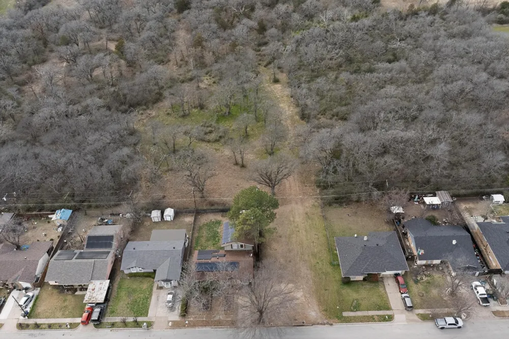 3800 Pioneer Road Balch Springs, TX 75180