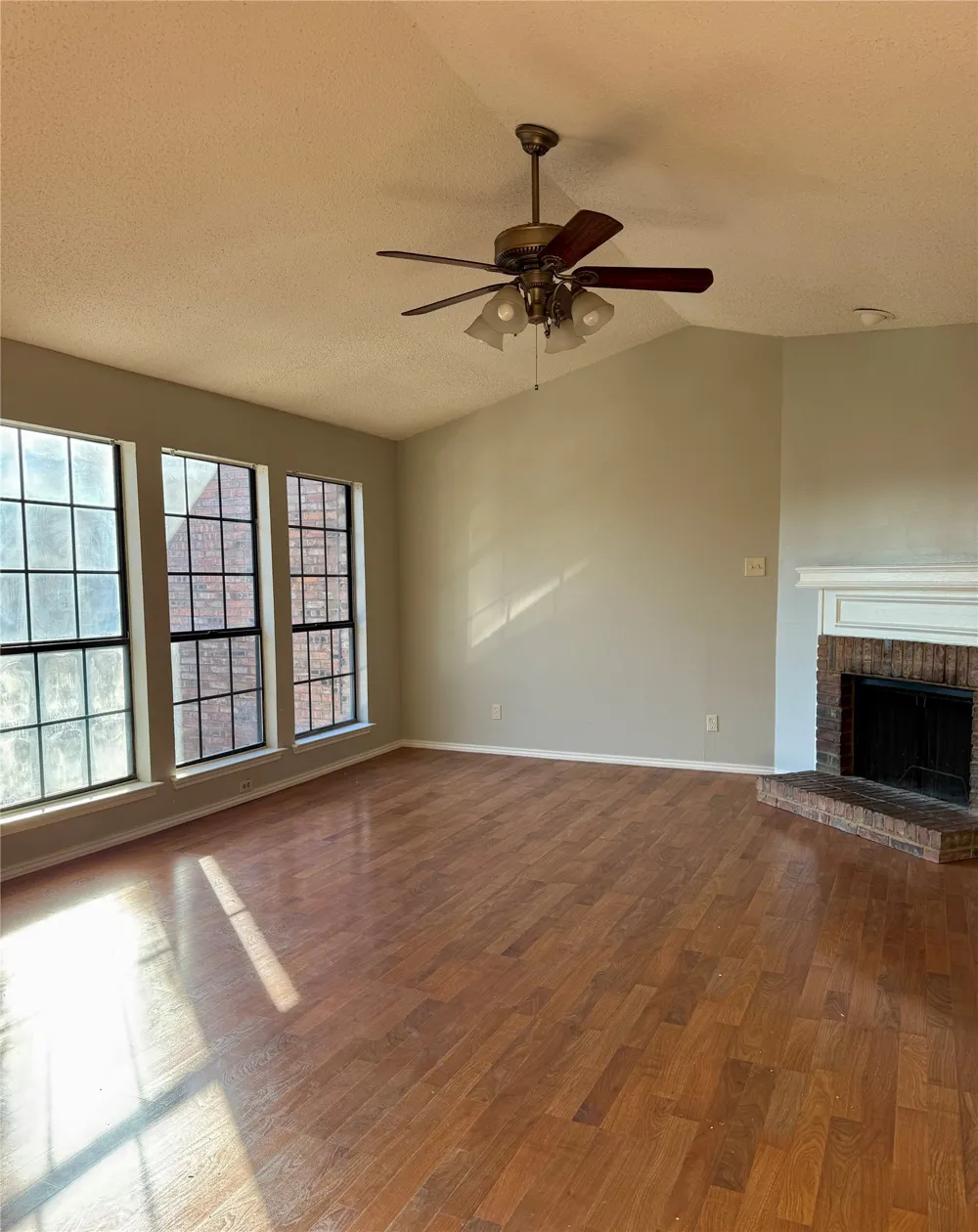 3101 Townbluff Drive #822 Plano, TX 75075