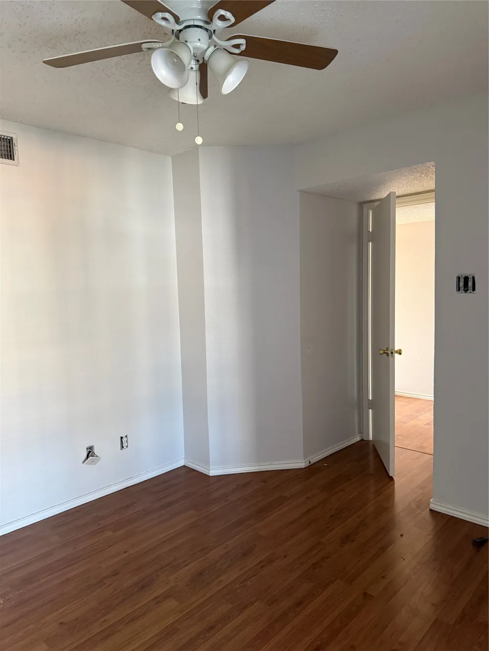3101 Townbluff Drive #822 Plano, TX 75075