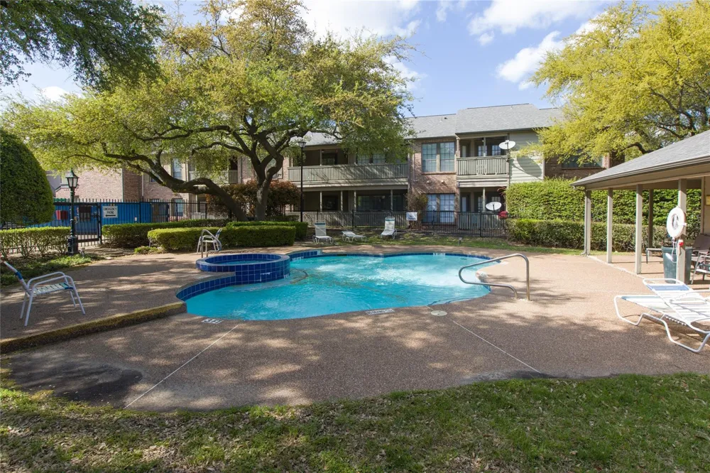3101 Townbluff Drive #822 Plano, TX 75075