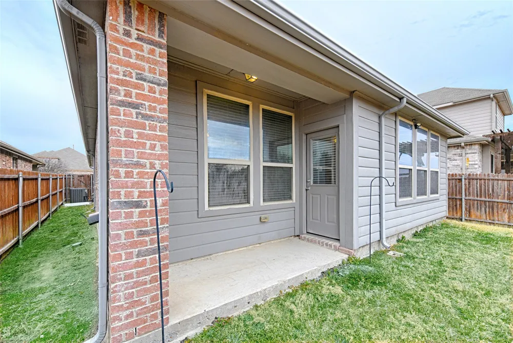 3467 Gypsum Court Heartland, TX 75126