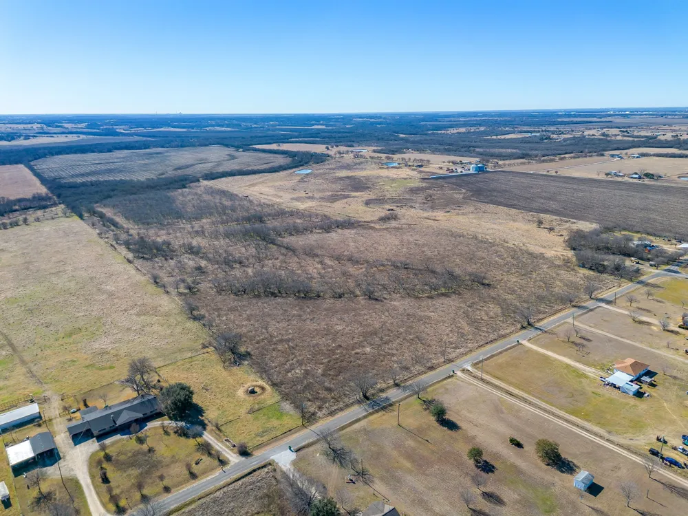 Ivy Lane Elm Mott, TX 76640