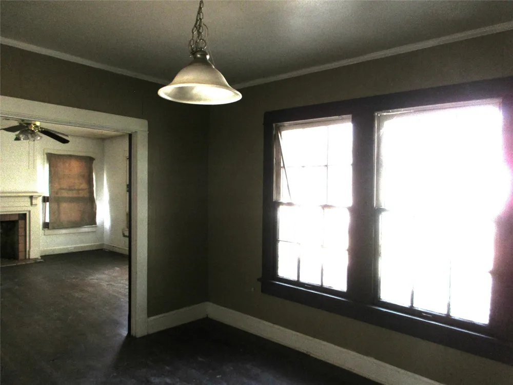 916 Ward Marlin, TX 76661