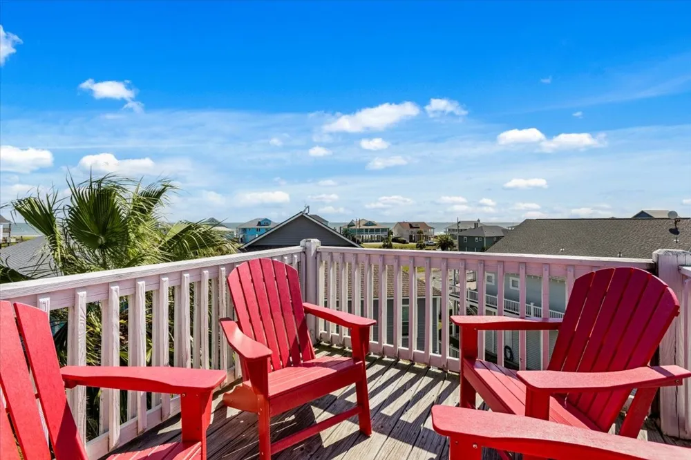 3240 Castle Drive Crystal Beach, TX 77650