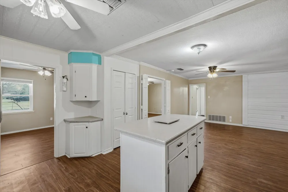 1729 Elliot Drive Canton, TX 75103