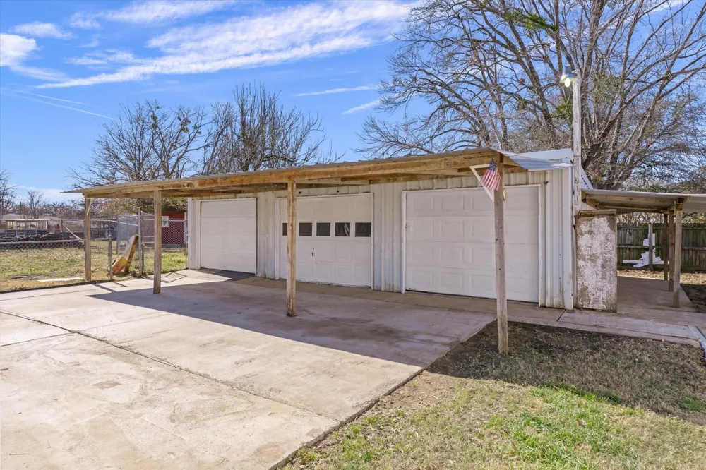 1729 Elliot Drive Canton, TX 75103