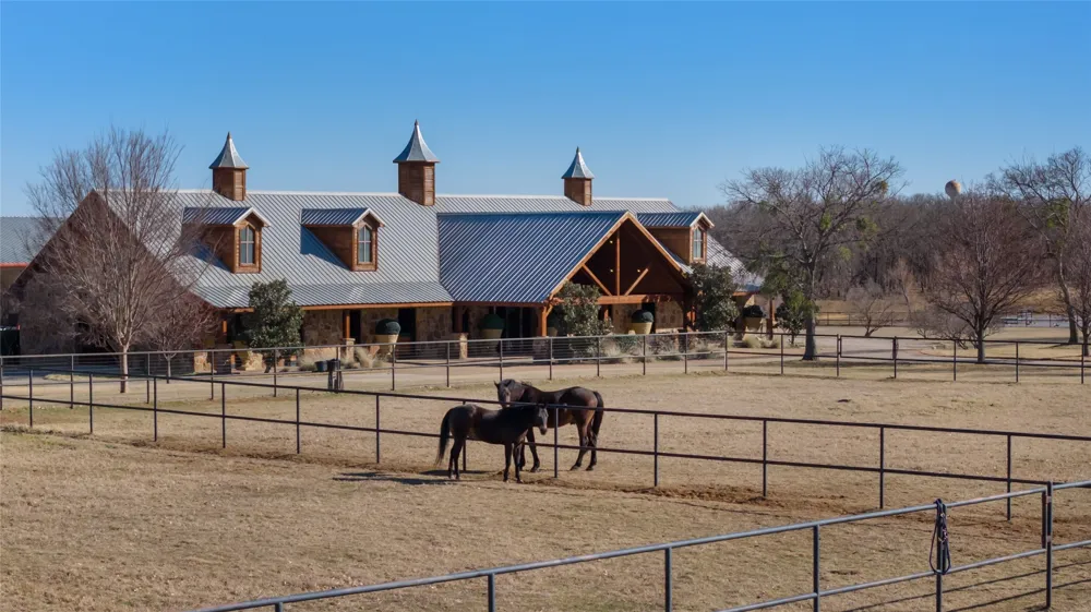 121 Harbor Lane Hickory Creek, TX 75065