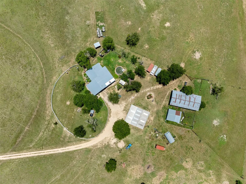 104 County Road 213 Bertram, TX 78605