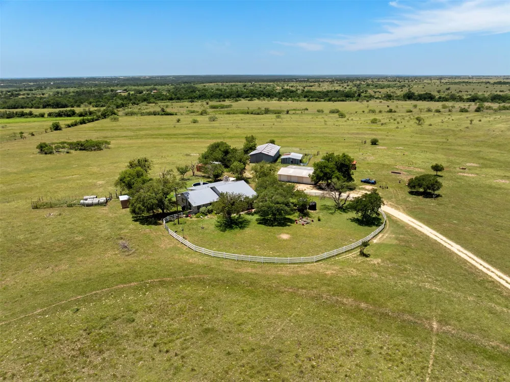 104 County Road 213 Bertram, TX 78605