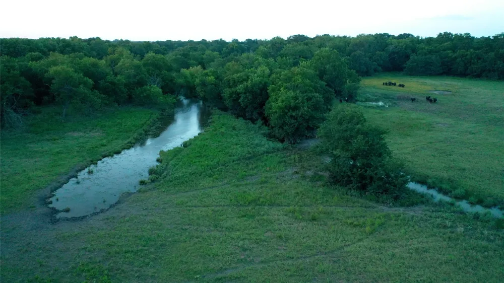 LCR 623 Groesbeck, TX 76642