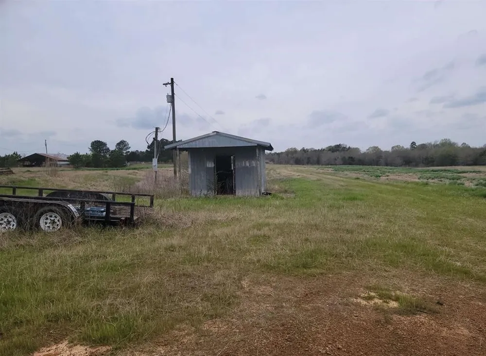 CR 2214 Pittsburg, TX 75686