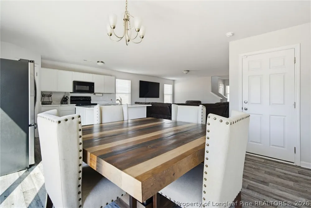 913 Sapphire Stone Lane Hope Mills, NC 28348