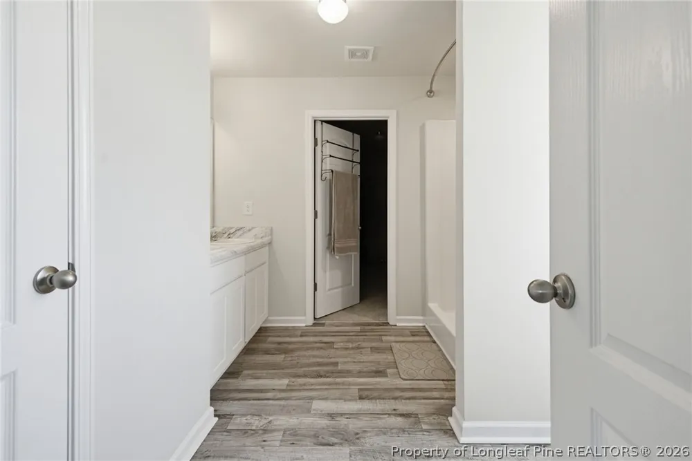 913 Sapphire Stone Lane Hope Mills, NC 28348