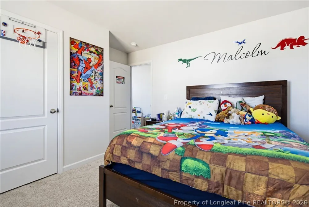 913 Sapphire Stone Lane Hope Mills, NC 28348