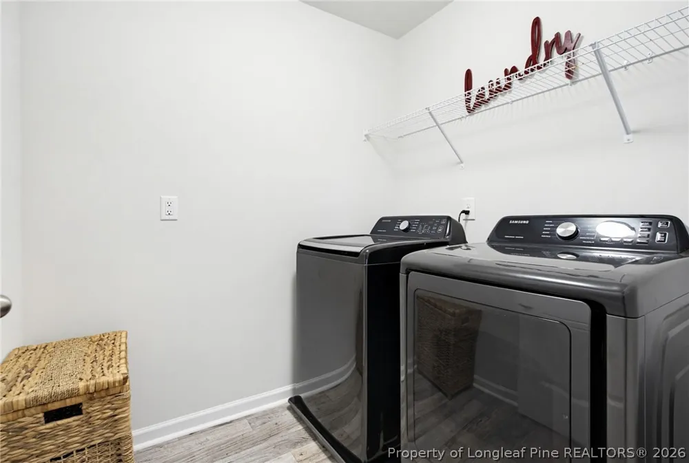 913 Sapphire Stone Lane Hope Mills, NC 28348