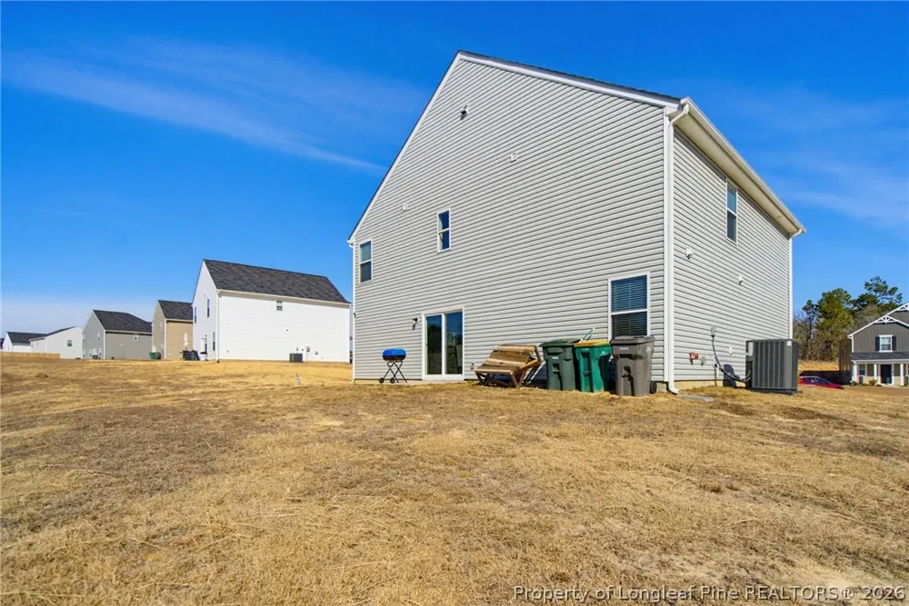 913 Sapphire Stone Lane Hope Mills, NC 28348