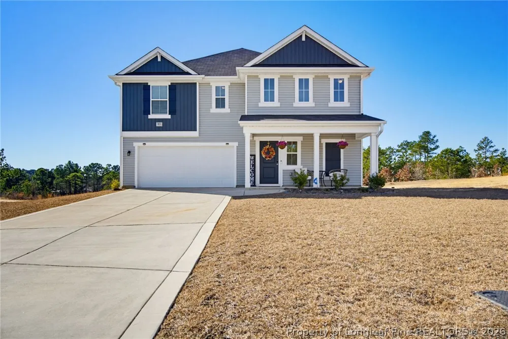 913 Sapphire Stone Lane Hope Mills, NC 28348