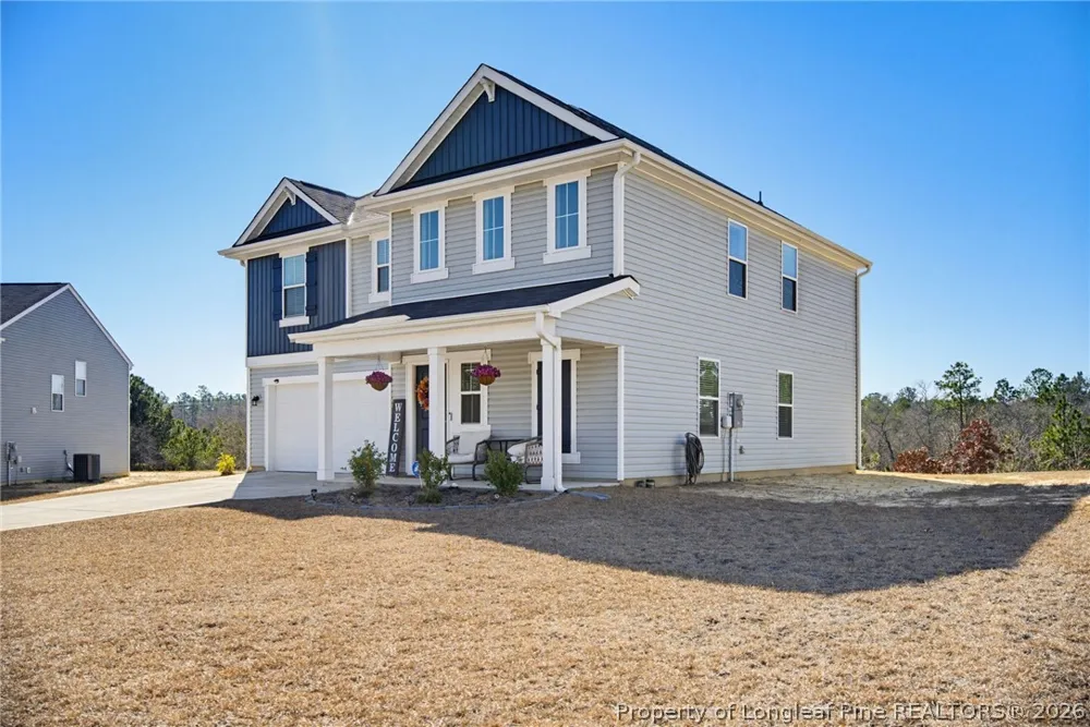 913 Sapphire Stone Lane Hope Mills, NC 28348