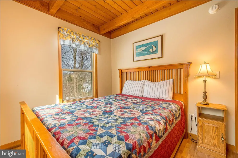 231 SANTA FE TRAIL Oakland, MD 21550