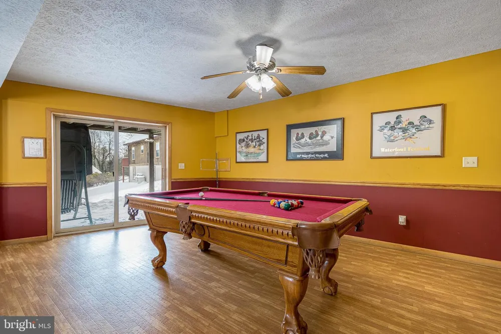 231 SANTA FE TRAIL Oakland, MD 21550