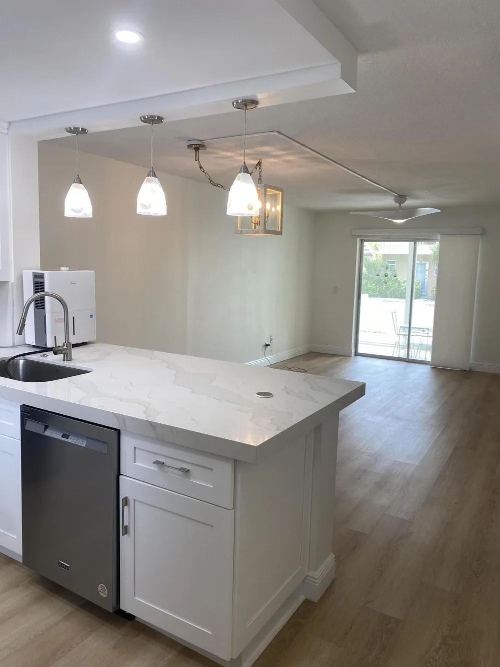 2121 NE 1st Court #106