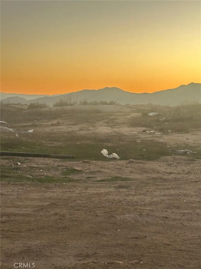 22169 Rocky Hills Perris, CA 92570