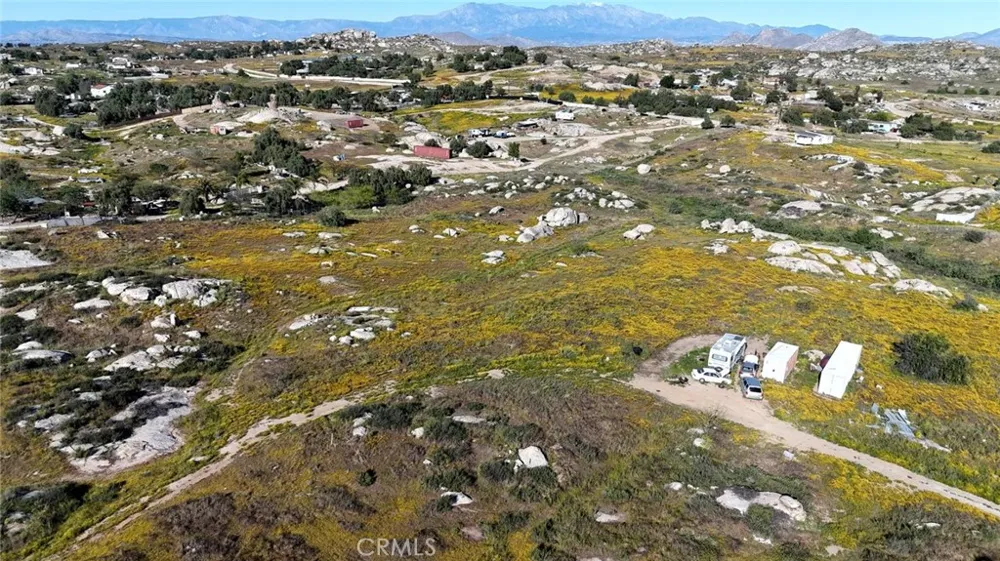 22169 Rocky Hills Perris, CA 92570