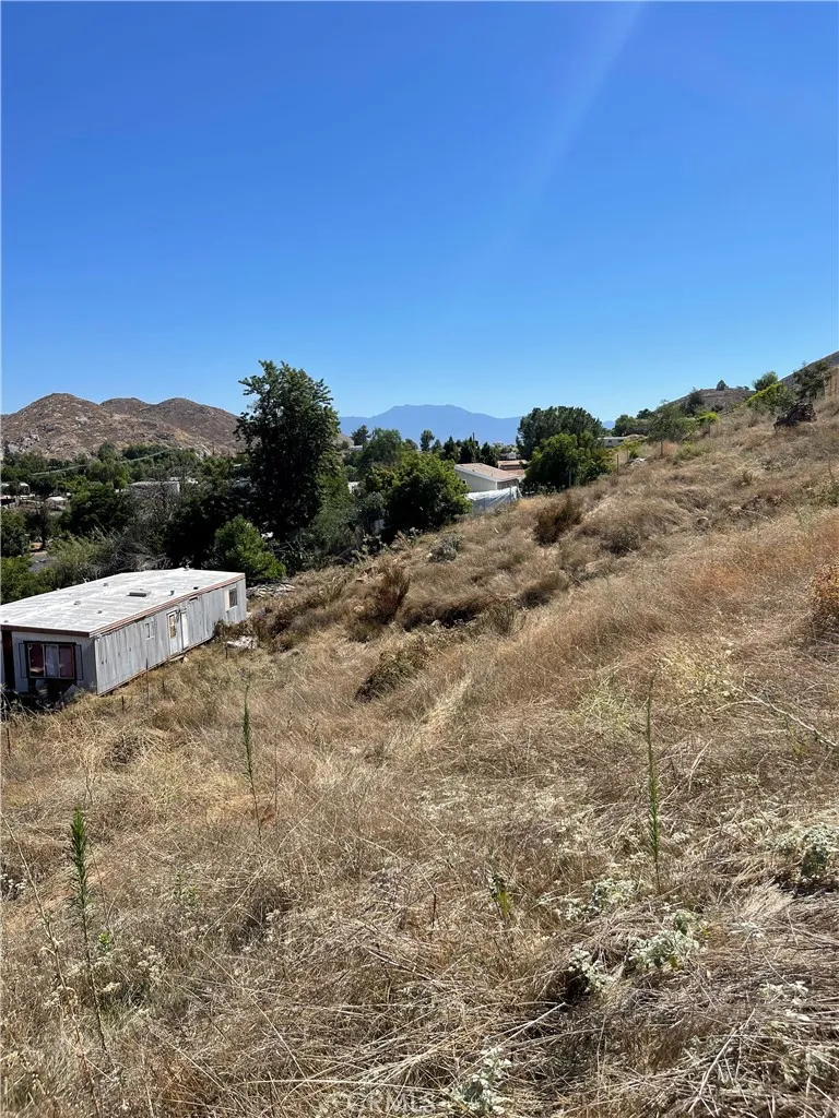 Guthridge Lane Homeland, CA 92548