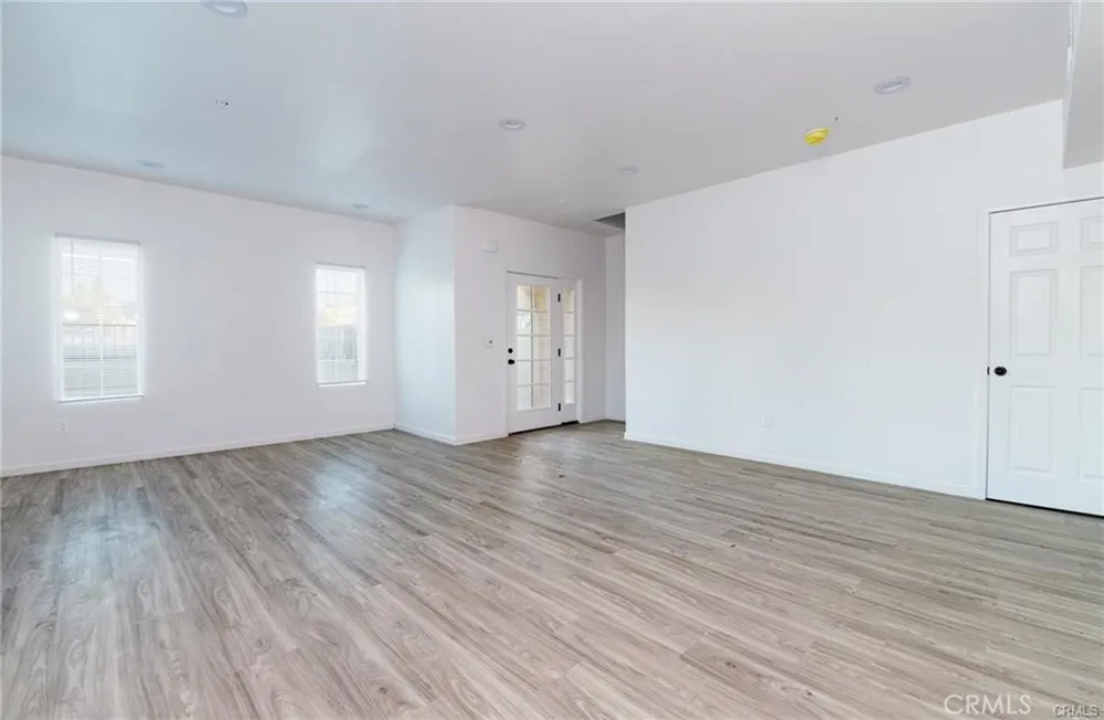 5518 E Los Angeles Avenue #1 Simi Valley, CA 93063