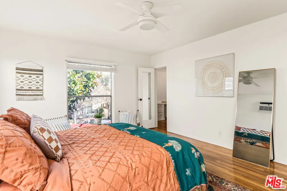329 S Reeves Drive Beverly Hills, CA 90212