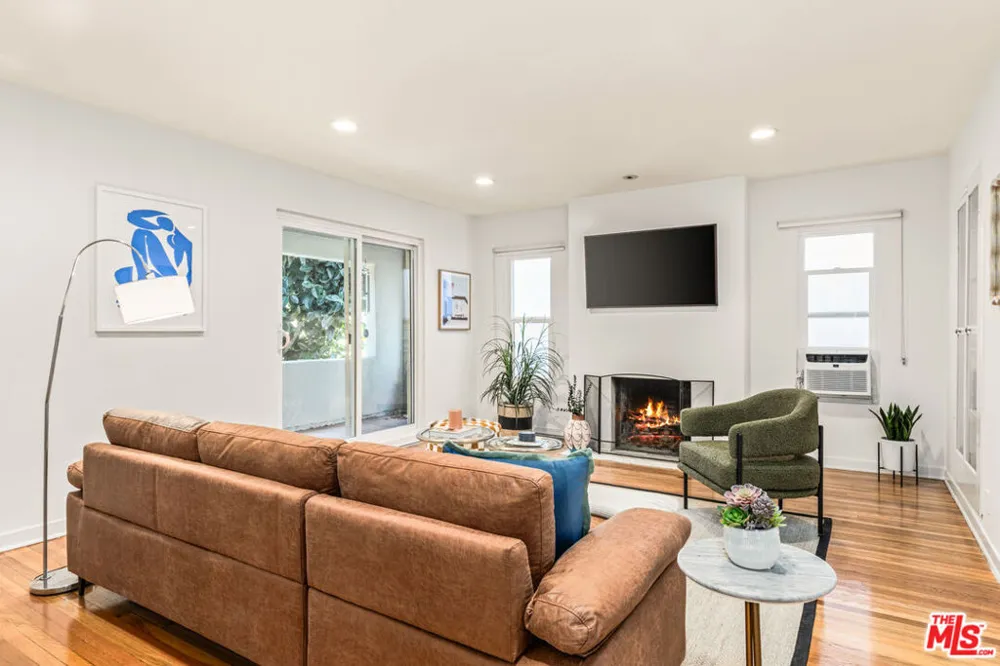 329 S Reeves Drive Beverly Hills, CA 90212